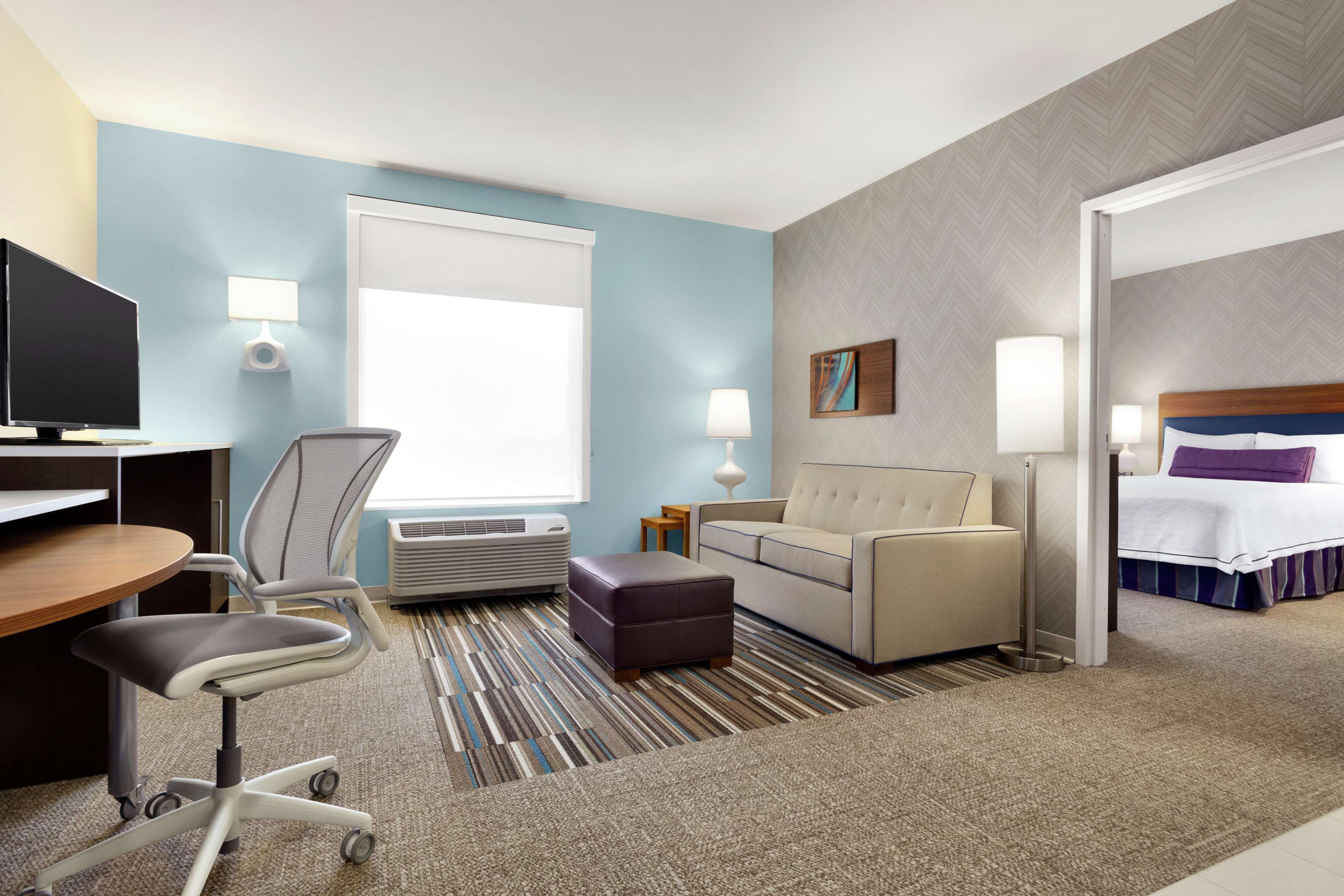 Home2 Suites By Hilton Мидлтаун Экстерьер фото